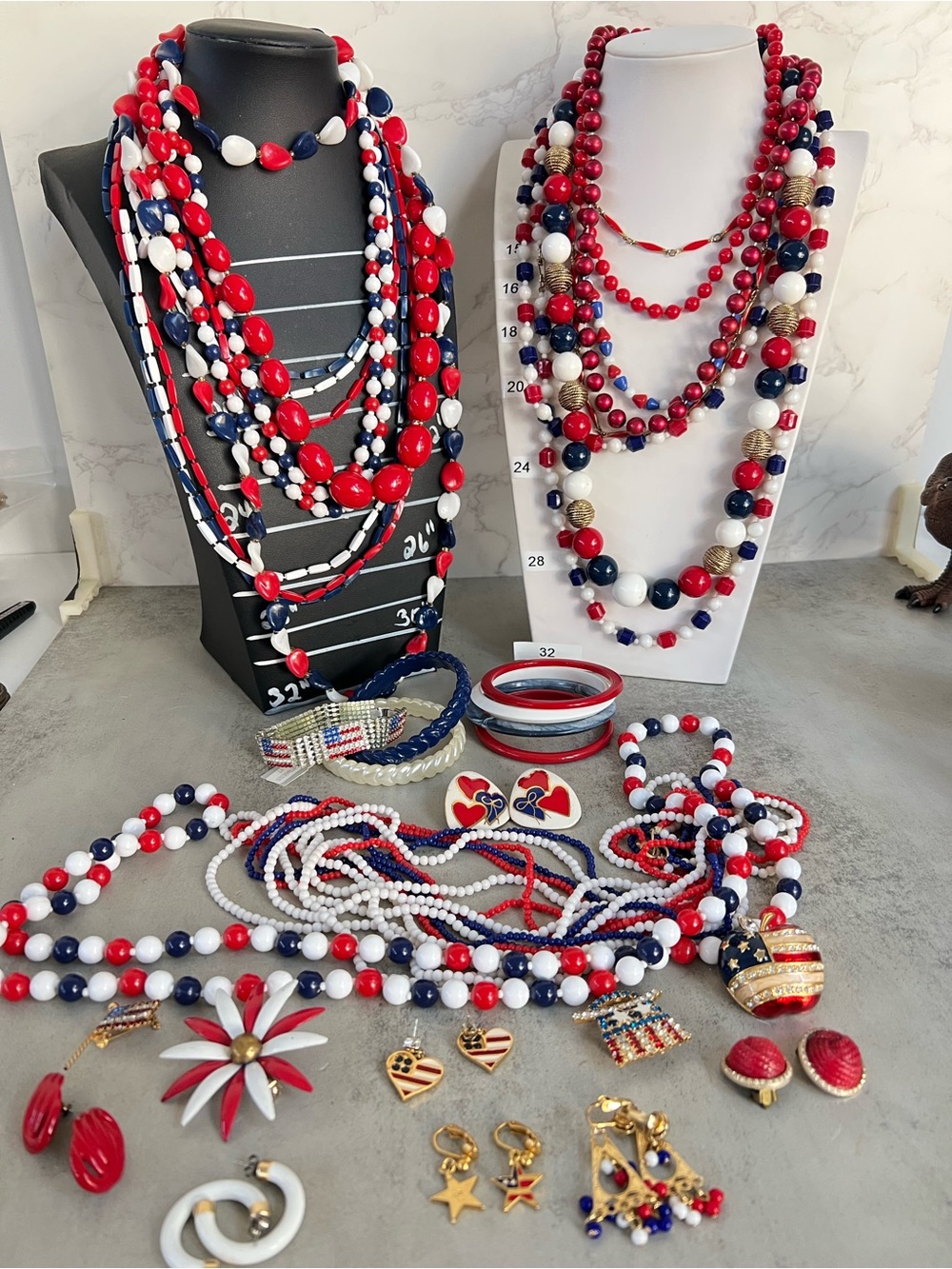 Vintage Patriotic Jewelry Lot 30 pieces - Picture 3 of 11